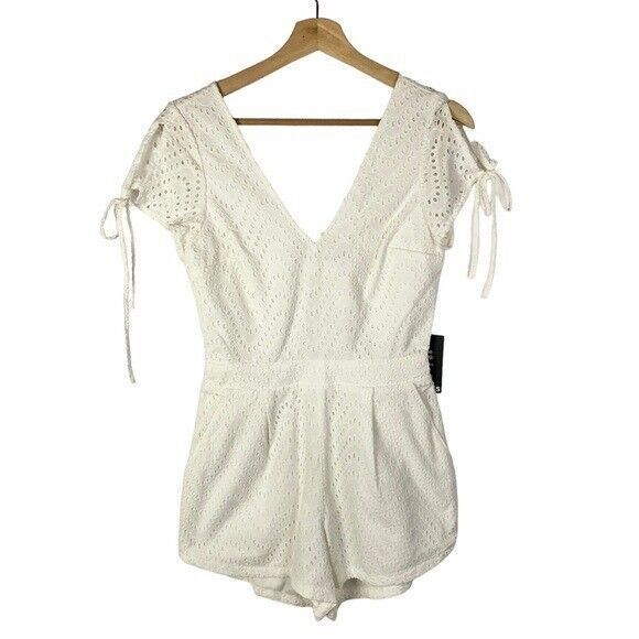 Express White Eyelet Lace Tie Short Sleeve Romper 4 - Picture 2 of 5